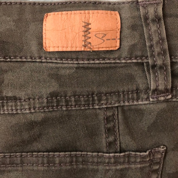 Camo pants 💚 - Picture 5 of 7